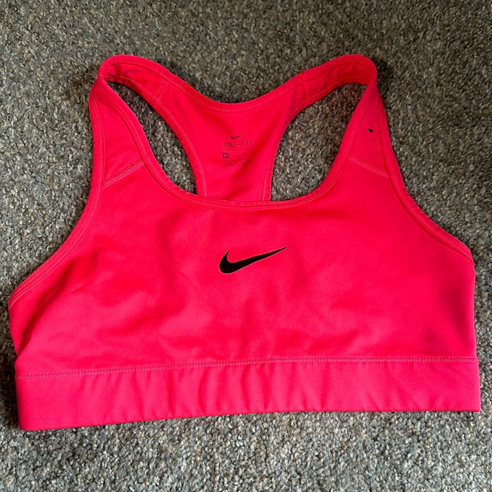 Sports bra